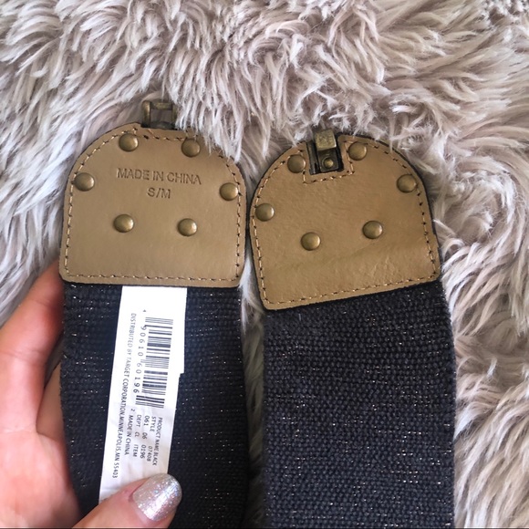 Black and gold belt - Picture 3 of 4